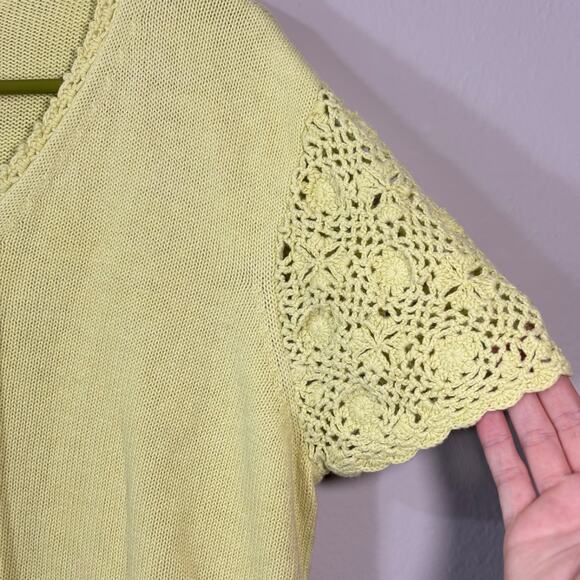 St Johns Bay Top Womens XL Yellow/Green V-Neck Knit Crochet 3/4 Sleeve Cottage - Picture 3 of 7